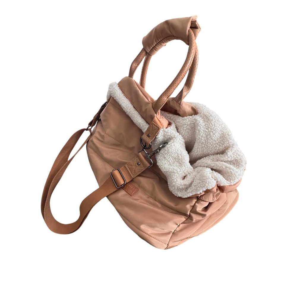 Hotel Doggy Tan Puffer Pet Carrier Bag Sherpa Fleece Lined Quilt Tote Small Dog